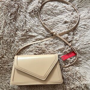 Kelly & Katie Beige Crossbody Bag